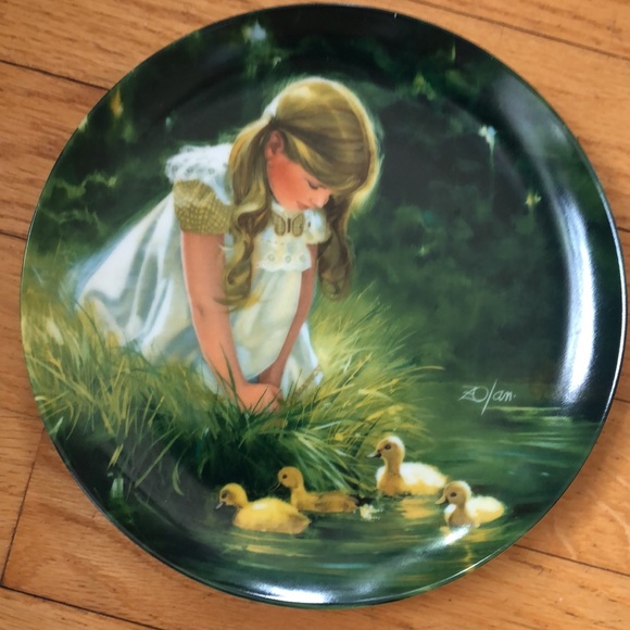 PEMBERTON & OAKES DONALD ZOLAN COLLECTOR PLATES / Bundle of 4 - Picture 8 of 9